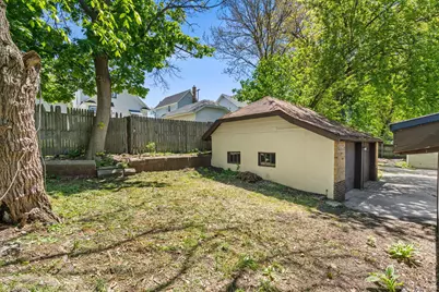 1568 Forrest Avenue NE, Grand Rapids, MI 49505 - Photo 9