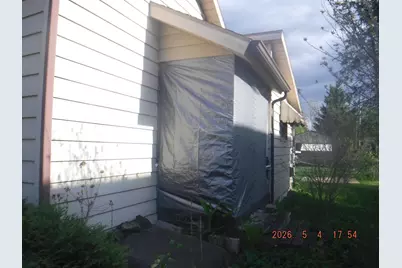 418 E Arbor Street E, Marcellus, MI 49067 - Photo 3