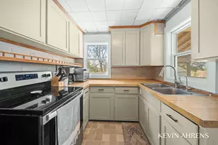 16927 Juniper Dr, Conklin, MI 49403 - Photo 7
