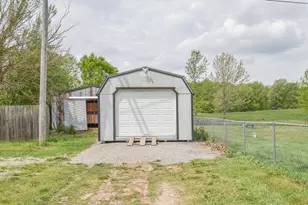 444 Block Rd, Coldwater, MI 49036 - Photo 3