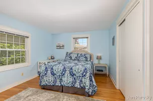 1646 Laurel Ave SE, Grand Rapids, MI 49506 - Photo 21