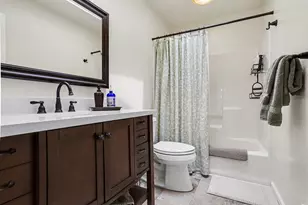 104 Briars Farm Ln, Battle Creek, MI 49017 - Photo 17