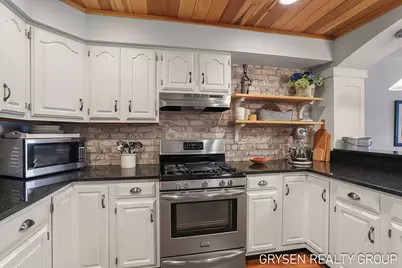 1336 Bent Tree Drive, Hudsonville, MI 49426 - Photo 7