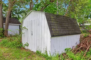 215 E Washington St, Greenville, MI 48838 - Photo 25