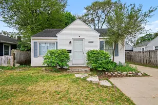 1144 36th St SW, Wyoming, MI 49509 - Photo 3