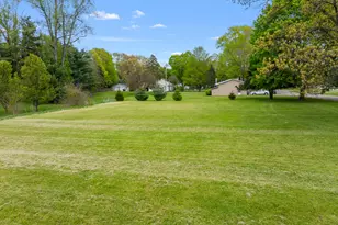 649 Adams St, Vicksburg, MI 49097 - Photo 1