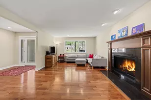 2728 Holyoke Ln, Ann Arbor, MI 48103 - Photo 9