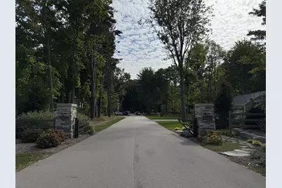 14672 Crest View Court, South Haven, MI 49090 - Photo 13