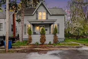 280 6th Ave, Manistee, MI 49660 - Photo 31