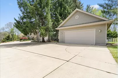 8121 W Eaton, Grand Ledge, MI 48837 - Photo 49