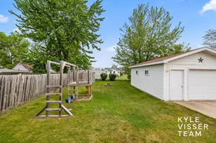 331 41st St SW, Wyoming, MI 49548 - Photo 21