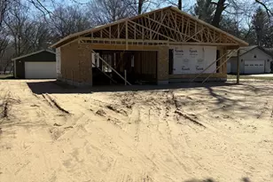 170 N 6th Ave, Fruitport, MI 49415 - Photo 3