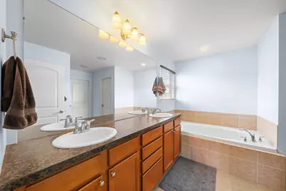 3727 Hogan Circle, Rochester, MI 48307 - Photo 15