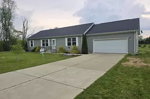523 Jenks St, Concord, MI 49237 - Photo 43