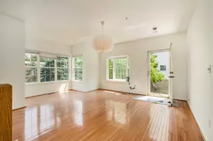 1155 Freesia Ct, Ann Arbor, MI 48105 - Photo 7