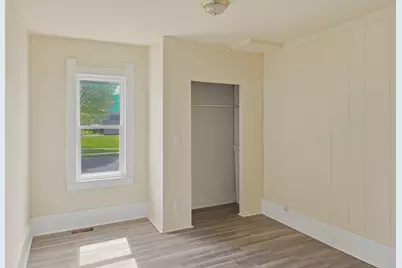 28 E Henry Street, River Rouge, MI 48218 - Photo 7