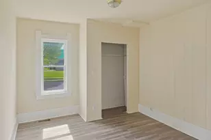 28 E Henry St, River Rouge, MI 48218 - Photo 7
