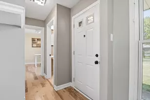 16195 Madoline St, Beverly Hills, MI 48025 - Photo 5