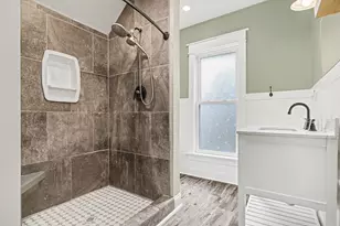 42 McKinley Ave N, Battle Creek, MI 49017 - Photo 19