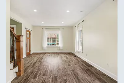 42 McKinley Avenue N, Battle Creek, MI 49017 - Photo 5