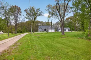 7615 Lansing Ave, Jackson, MI 49201 - Photo 3