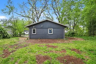 2061 Southland Dr, Muskegon, MI 49442 - Photo 7