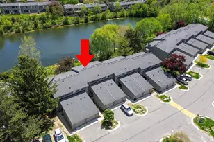 740 Peninsula Ct, Ann Arbor, MI 48105 - Photo 3