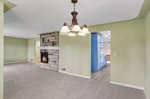 751 Larkspur Ave NW, Grand Rapids, MI 49504 - Photo 5