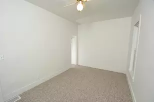 501 E Paw Paw St, Paw Paw, MI 49079 - Photo 23