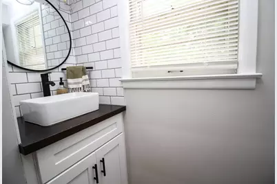 606 Millard Street, Three Rivers, MI 49093 - Photo 21