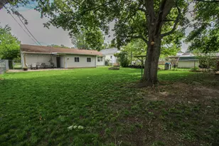 606 Millard St, Three Rivers, MI 49093 - Photo 3