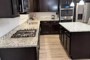 9069 Heritage Dr, Romulus, MI 48174 - Photo 13