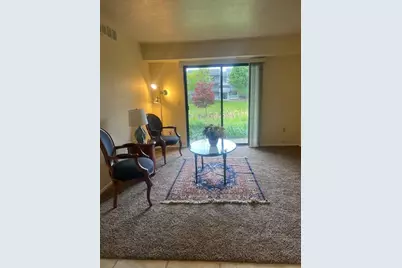 1472 W Chateau Vert Street #D, Ypsilanti, MI 48197 - Photo 3
