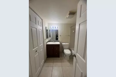 1472 W Chateau Vert Street #D, Ypsilanti, MI 48197 - Photo 15