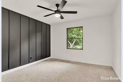 201 Bona Vista Drive NW #21, Grand Rapids, MI 49504 - Photo 15