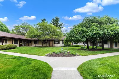201 Bona Vista Drive NW #21, Grand Rapids, MI 49504 - Photo 3