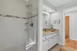 2525 Hickory Rd, Ann Arbor, MI 48103 - Photo 29