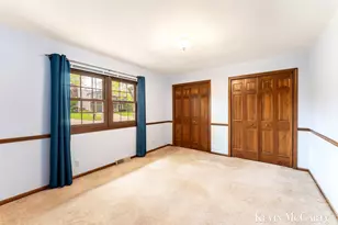 1746 Edgewood Ave SE, Grand Rapids, MI 49506 - Photo 19