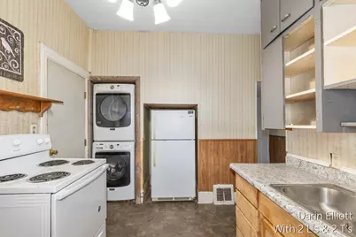 201 S Jefferson Street, Ionia, MI 48846 - Photo 9