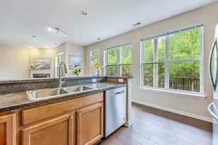 3195 Asher Rd, Ann Arbor, MI 48104 - Photo 17