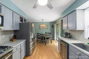 2508 Greenings Ave NE, Grand Rapids, MI 49525 - Photo 11