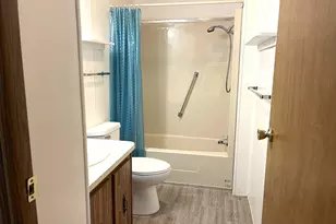 855 W Jefferson St, Grand Ledge, MI 48837 - Photo 15