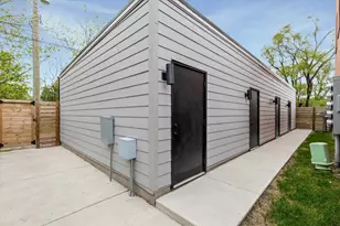 1803 Perry St, Detroit, MI 48216 - Photo 49