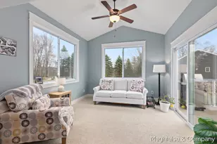 8374 Rose Ridge Dr, Rockford, MI 49341 - Photo 13