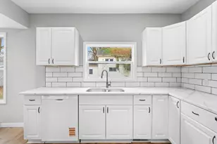 365 White Pigeon St, Constantine, MI 49042 - Photo 15