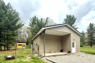 2472 W 14 Mile Rd, Bitely, MI 49309 - Photo 29