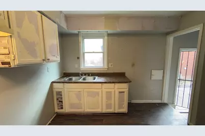 9092 Patton Street, Detroit, MI 48228 - Photo 5
