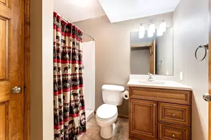 9447 Prairie Ridge Ct, Zeeland, MI 49464 - Photo 29