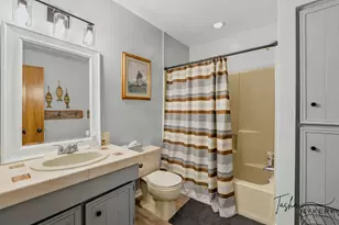 15849 Ryan Dr, Holland, MI 49424 - Photo 41