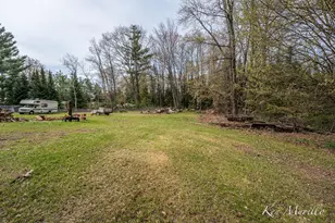 1519 N Roscommon Rd, Roscommon, MI 48653 - Photo 59